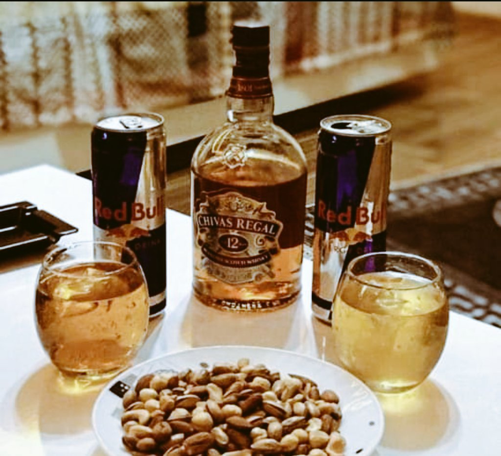 bahar33brk's tweet photo. Ufak ufak başlayalım Çarşambayı Çarşafa Dolayalim Beybisi 😉😁🤣 https://t.co/Ba0NgmZugj