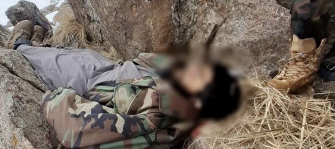 QueenWaso's tweet photo. Maulvi Ezatullah, commander of the Mansouri #Taliban in #Panjshir province, was killed by Resistance forces. The National Resistance Front says Mullah Ezzatullah Kandahari was killed along with eight others in an ambush in the #Shutul area of Panjshir https://t.co/fR5rg8nM45