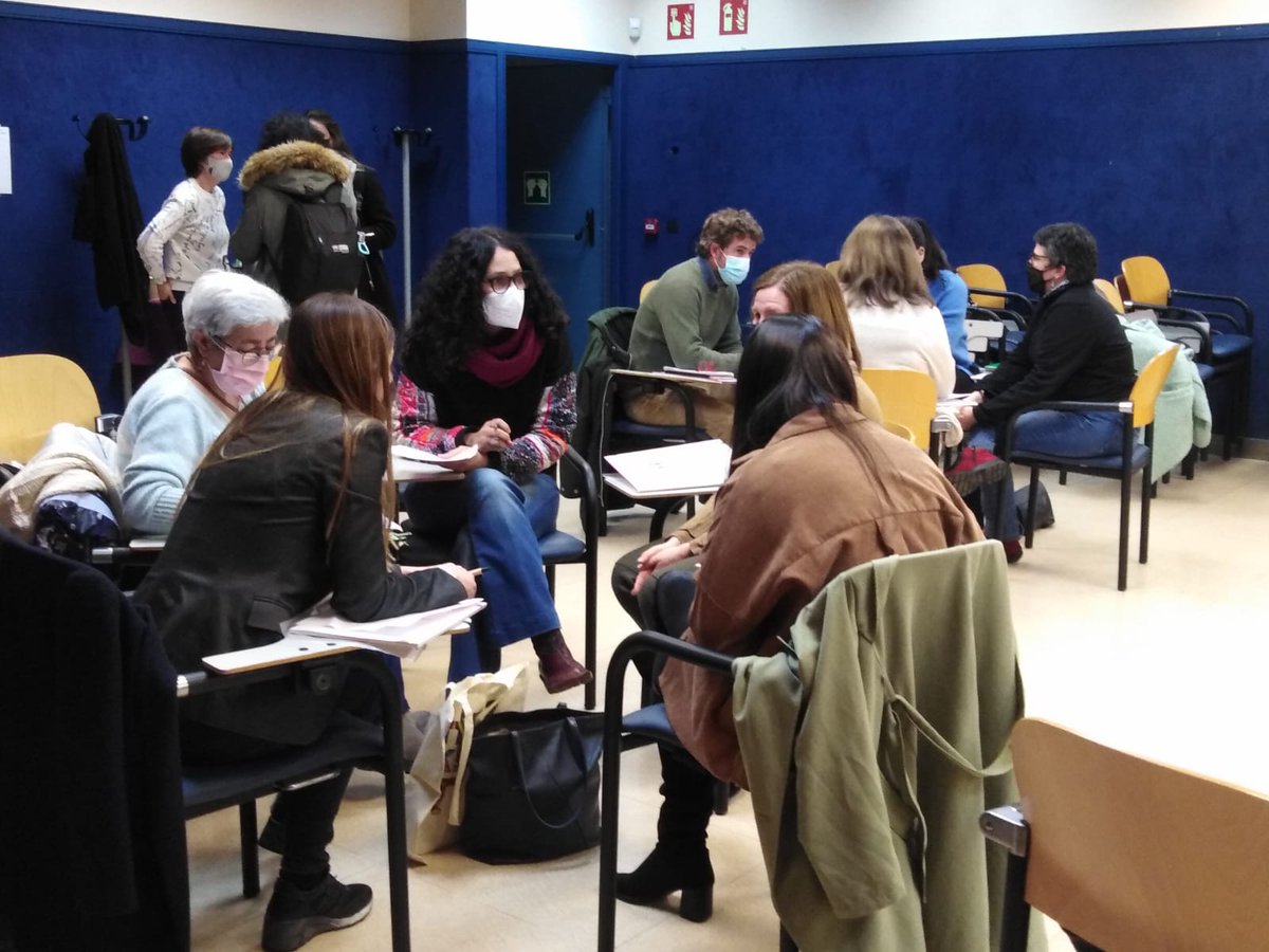 bizkaiagara's tweet photo. @SaveChildrenEus @Asoc_Gaude @STLGorabide @Gorabide @InteRed_EH 
 #SIERVASDEJESUS Ayer tuvimos la primera sesión del año del #bForoa, espacio para el encuentro, la relación, el cuidado, la conexión, la reflexión y la acción de las entidades de voluntariado de #Bizkaia https://t.co/ys8P0BzWH7