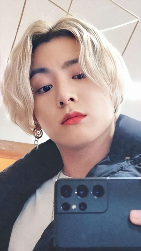 takamocchi's tweet image. ⭐️93line
⭐️Fukuoka
⭐️グクペン
⭐️大人の新規ARMYです(｡ᵕᴗᵕ｡)
分からないことだらけですが、宜しければ仲良くしてください☺️✨無言フォローも大歓迎です😊✩.*˚
いいねor RTで気になった方お迎えに行きます☺️✨
#新規ARMY #ARMYと繋がりたい #ARMYさんと絡みたい #ARMYさんと仲良くなりたい