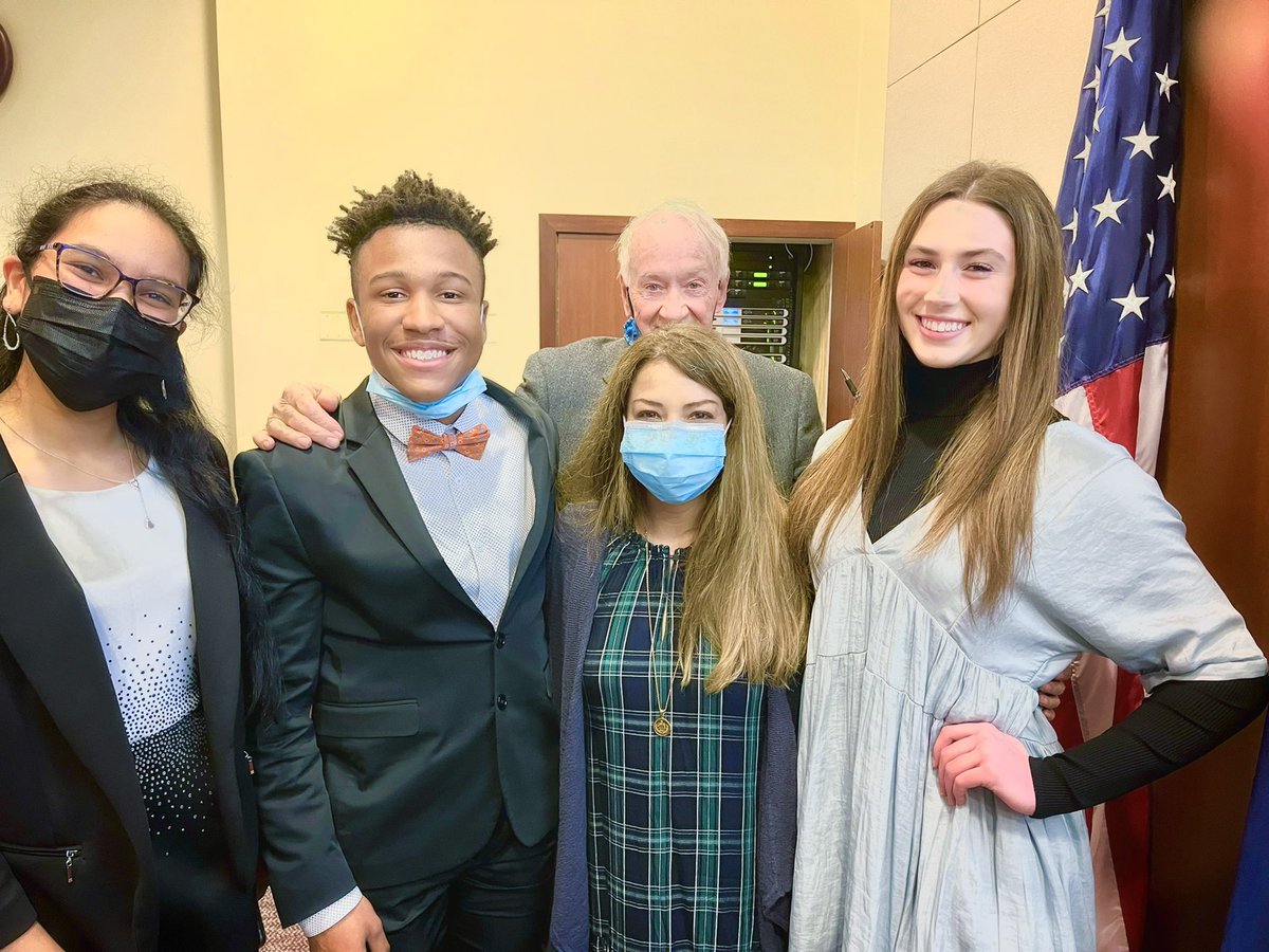 Courtney Poole tweet media