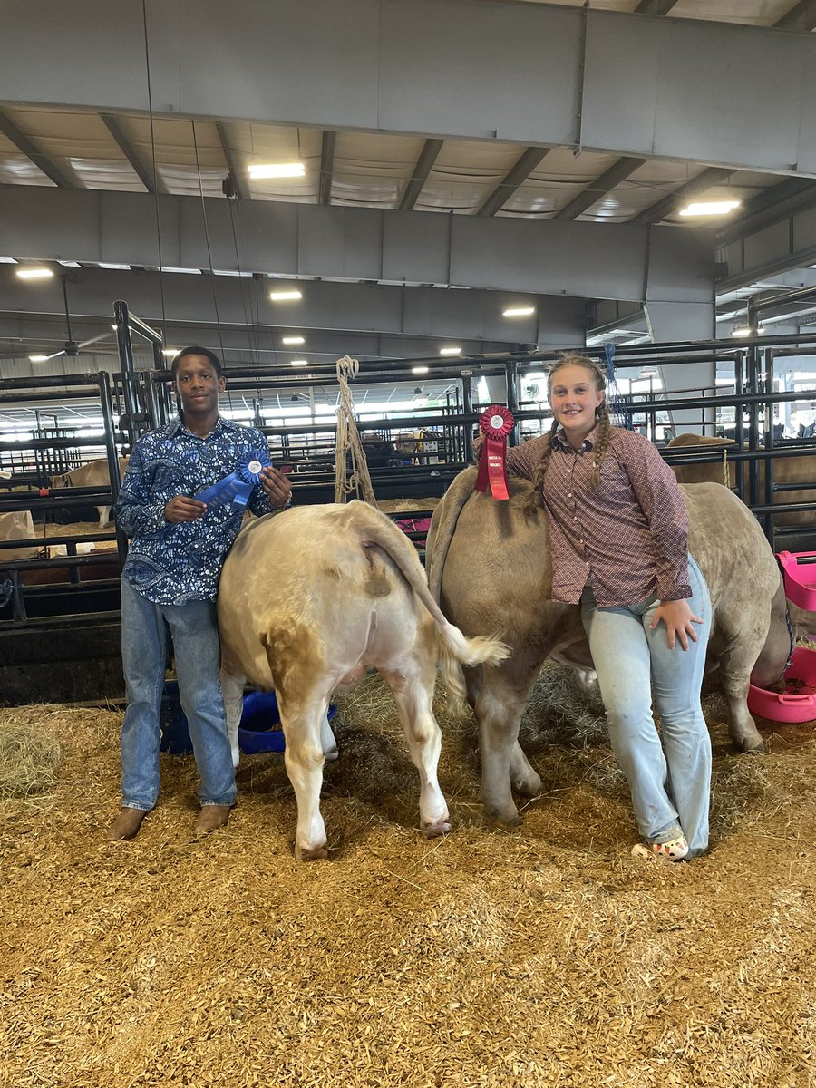 FortBendISD's tweet photo. FFA is not just for students who want to be farmers! The program has evolved from focusing on farming to preparing students for more than 300 careers in the agriculture industry. FBISD has 10 active FFA chapters comprised of more than 650 students. #FFAWeek https://t.co/noEcCm3qni