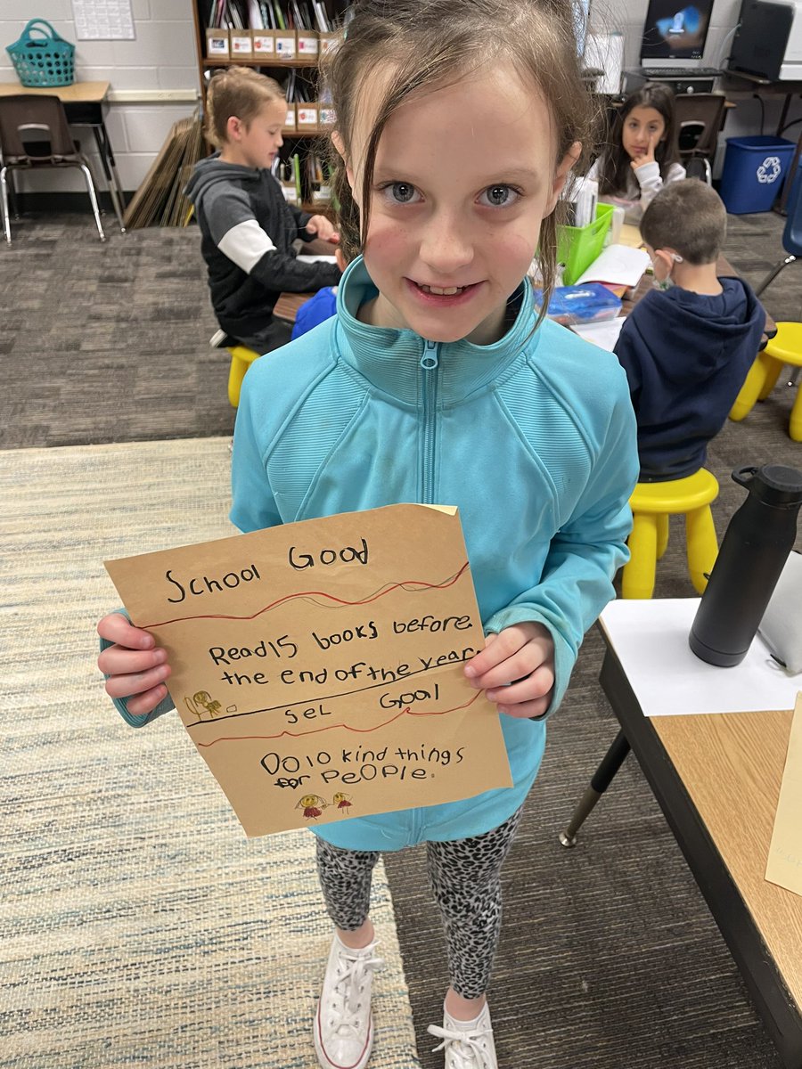 mrsemmite's tweet photo. 2nd grade was hard at work picking out their SMART goals! @HumbleISD @Humbleisd_pfe @humbleisd_cbs #GameOnForLearning #LightTheWay #SELBuildingPOG #SchoolCounseling #ASCA #ElementaryCounseling https://t.co/gqWaXLYay6
