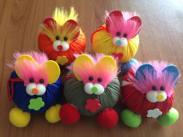 มีใครทันตุ๊กตานี้ไหม ทุกวันนี้ไม่ค่อยเห็นเลยอะ