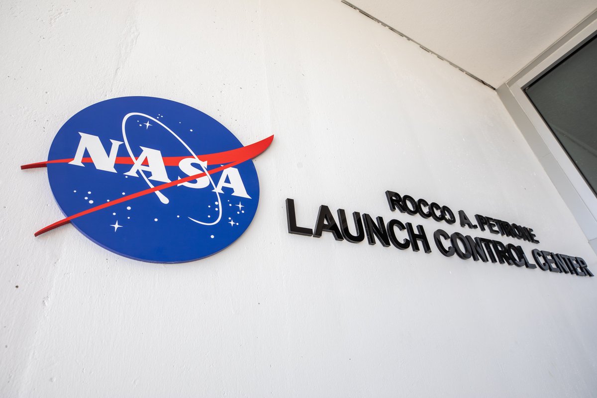 NASAKennedy's tweet photo. It's official! The Launch Control Center was officially renamed after one of @NASA’s pioneers in America's quest for space exploration – Rocco Petrone.

Petrone was instrumental in our first voyages to the Moon and headed the Apollo program. Learn more: https://t.co/WGvK7FvfEe https://t.co/7kkAksSW8G
