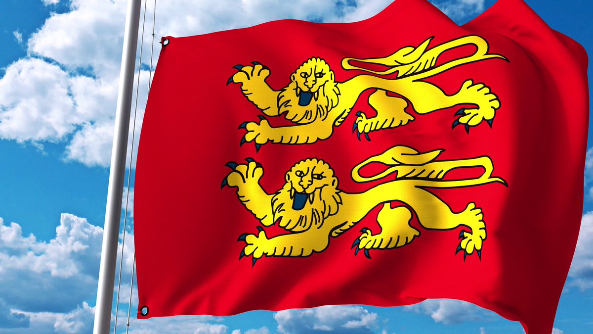 Inedire's tweet photo. @MathieuAvanzi Quelle preuve éclatante de la domination de notre Normandie sur la Bretagne !
Allez ! J’vais m’servir un cidre sous le ciel bleu ! #LOdeurDeLEssence :p https://t.co/PrwWoClpTa