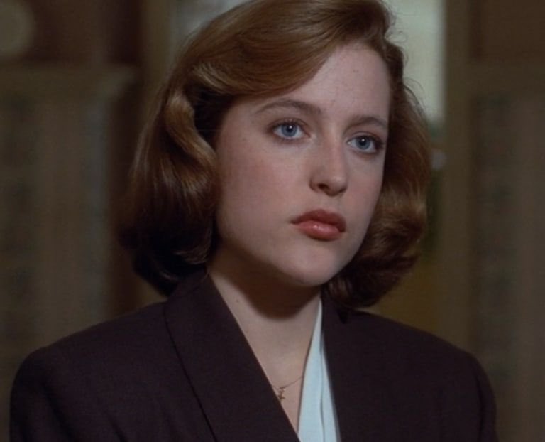 Happy birthday Dana Scully. In my heart, you will always have 90s hair. 
