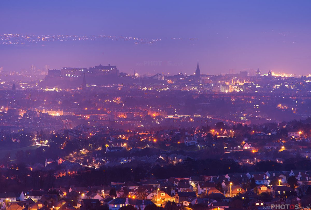 TomDuffinPhotos's tweet photo. Best View Of Edinburgh?
The Pentlands is a pretty good viewpoint too
#BestViewOfEdinburgh #Pentlands https://t.co/iBJlvE9nZC