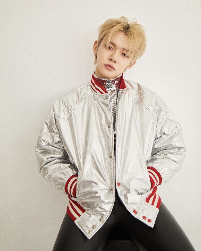 Yeonjuzne's tweet photo. I am the main character, for Elle I’ll pose. https://t.co/GKex4AyzFM