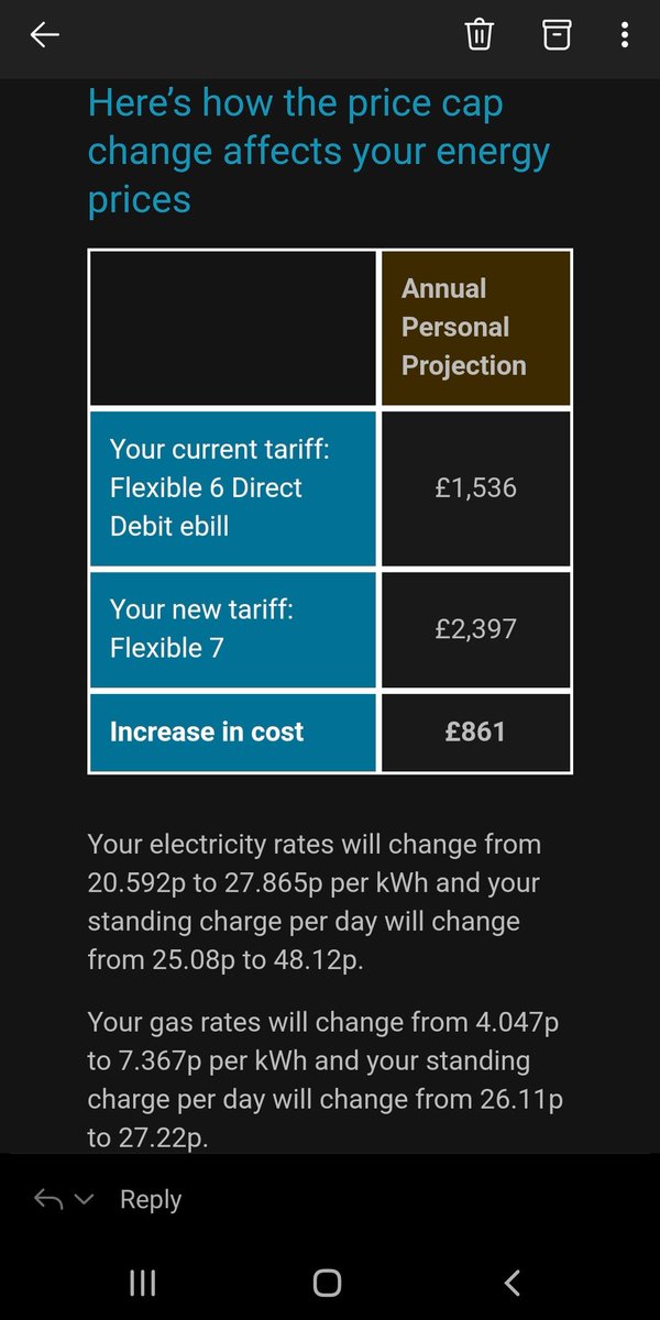 _snozberries's tweet photo. 💕🥰 thank god we left the EU so we could enjoy our cheaper energy bills 💕🥰 https://t.co/8rK1LlZqZ2