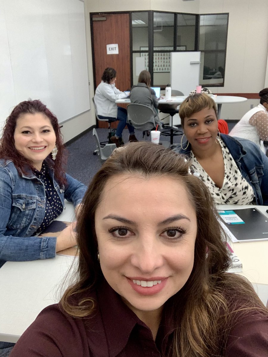 mrsamandaamy's tweet photo. We’re at Region 4 with @R4Leaders https://t.co/oUQ3iTqccC