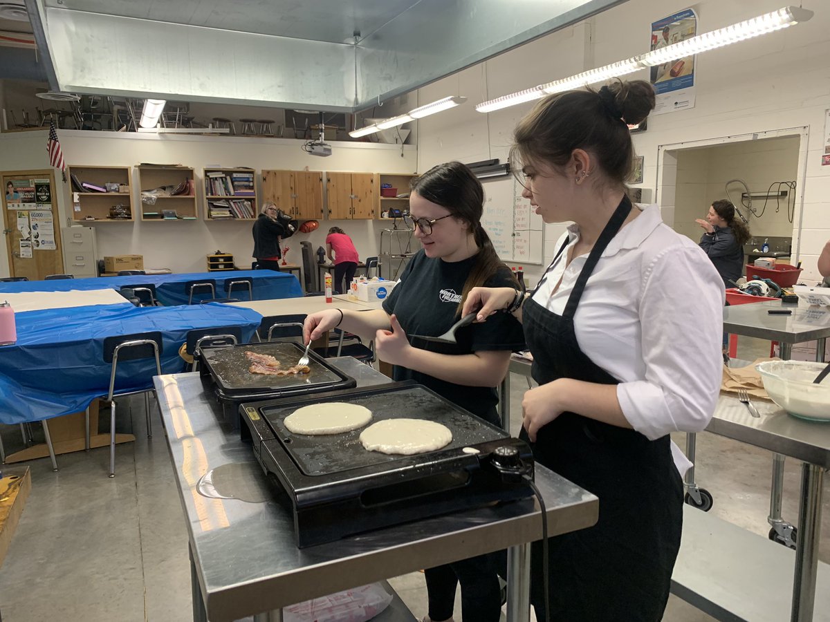 Lacey Walker tweet media