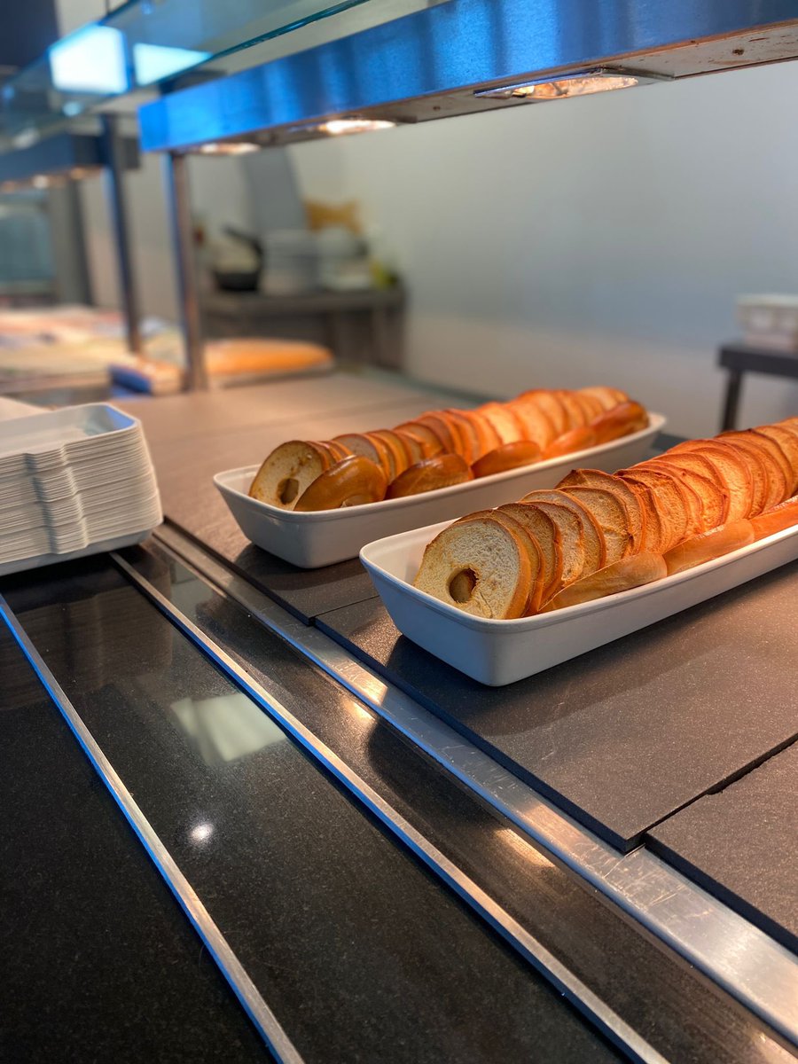 ParkwoodAcademy's tweet photo. Each morning breakfast will be provided in the canteen for all students from 8.15 - 8.30am!
Here are some pictures of what we have on offer!
#foodfuel #thinkingenergy https://t.co/TGLLiYLxHd
