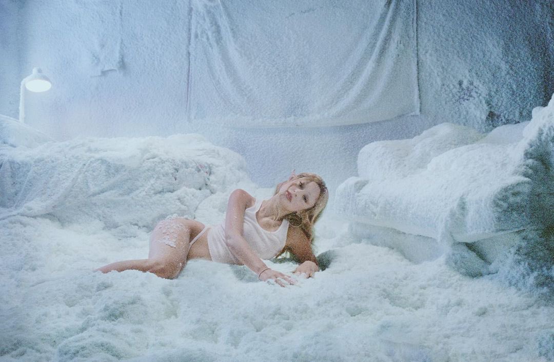 gobIinarchive's tweet photo. alexa demie by petra collins https://t.co/3nX8mAJu6r