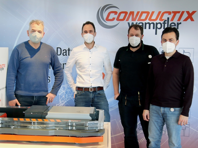 ProdLtToday's tweet photo. R3 Solutions, die Spezialisten für kabellose Übertragung industrieller Echtzeit-Daten, und Conductix-Wampfler, eine Hersteller von intelligenten Energie- und Datenmanagementsystemen für für mobile Maschinen und Industrieanlagen, werden #Partner

https://t.co/zf6zjuNSuE https://t.co/SliOL2YGf7