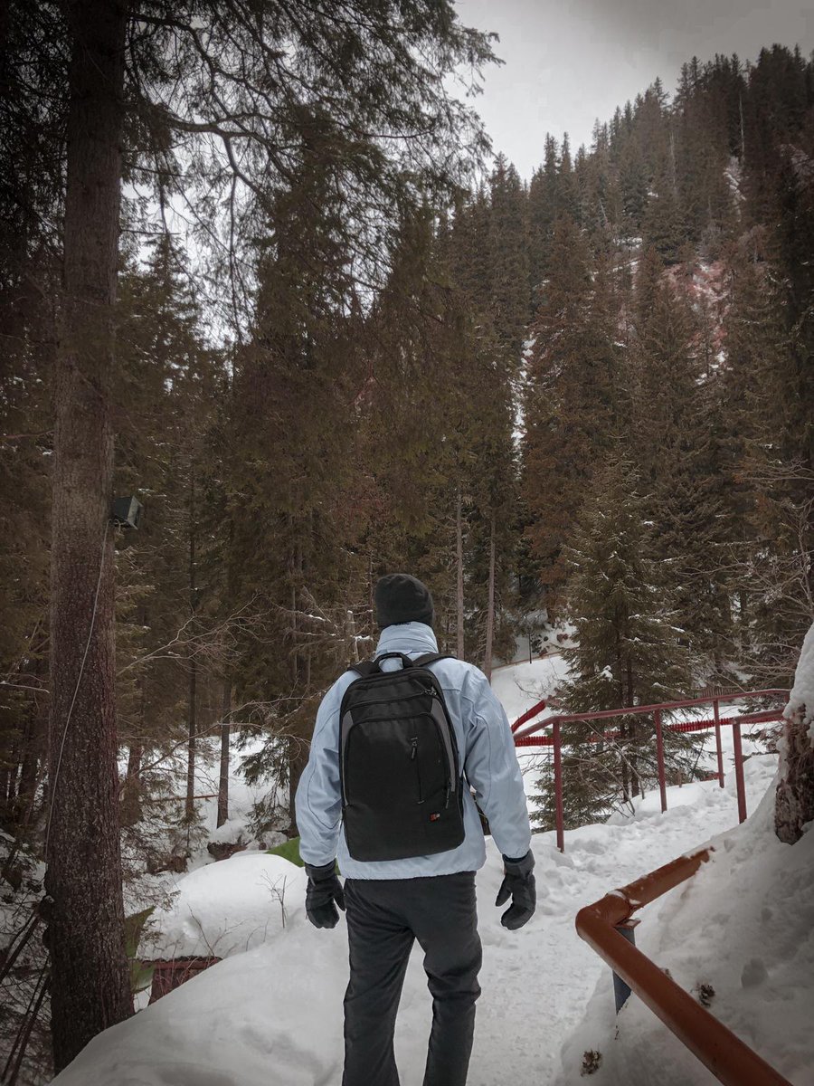 Just_Alex4's tweet photo. Mountain trip 🏔️ https://t.co/XkYRfrM948