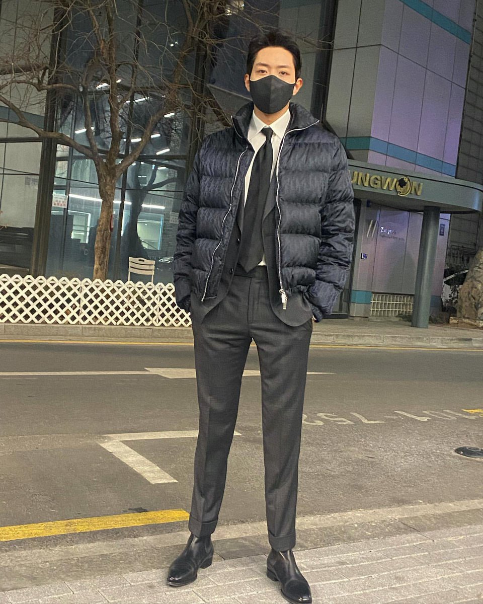 해ONE tweet media