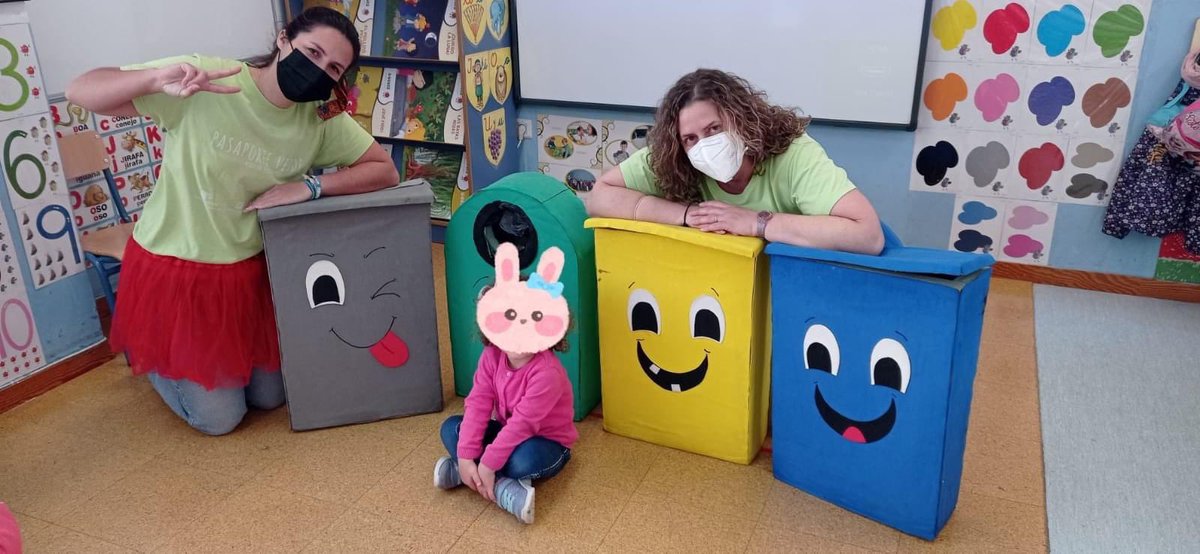 CEIPCARMBURG's tweet photo. En el Carmen de Burgos se ha trabajado los residuos con el programa "EcoResiduos: Reduce y Separa"lo tenemos claro: hay que reciclar para ayudar al planeta.Este alumnado nuestro futuros adultos responsables con el medio ambiente lo saben.Esto dice mucho de alumnado y de familias https://t.co/Fl5pGnsHex