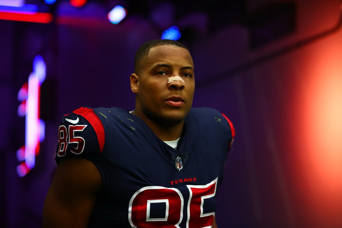 KatyMagazine's tweet photo. FREE KATY EVENT: Meet around 20 top local athletes at Katy's Central Green Park's H-Town Sports Day this Saturday. Music, demos, autographs, local vendors and more! https://t.co/jhlpbYhtfJ #KatyTX #Katyevents #HoustonTexans #HoustonAstros #Houstonsports https://t.co/eibTuDGXxw