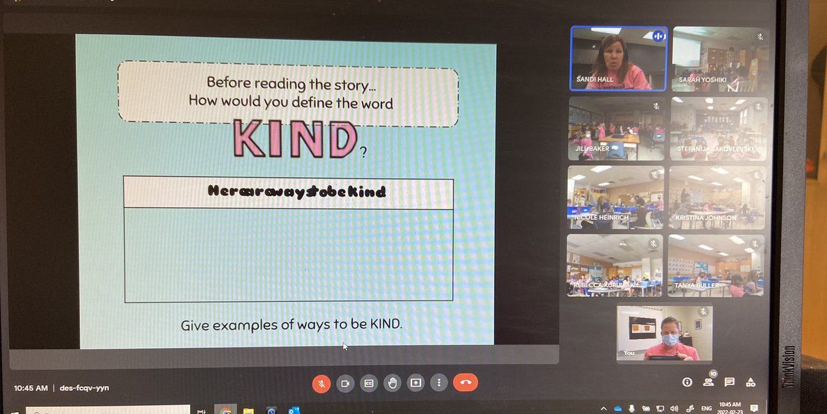ckilleenddsb's tweet photo. Another great read a loud by our amazing TL @MrsSandiHall Great to see the sea of Pink in the backgrounds.  A fitting theme about the power of our words.  #PinkShirtDay #LakesideEquity #LakesideWellbeing https://t.co/sXx7ltmgld