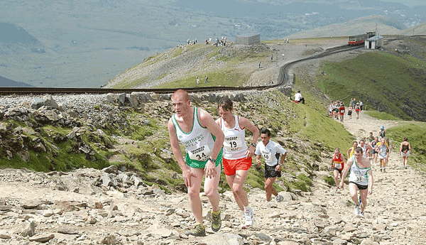 CyngorGwynedd's tweet photo. Gwynedd Council and Snowdonia National Park have launched a registration system for events that wish to be held in Llanberis or on Yr Wyddfa (Snowdon).

To find out more click the link below: 
https://t.co/V1taQApTfT

@croesoeryri https://t.co/7GCMG76vcw