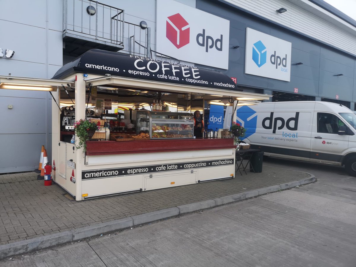 event_catering's tweet photo. From Fine Burgers to Coffee to Smoked meats Express Catering are available nationwide for all your festival needs! Call on our 24 hour helpline on 0800 612 4172 
Express Catering the nations favourite mobile caterer.
#emergencycatering 
#mobilecatering 
https://t.co/MSeWyDJ2Sd https://t.co/A0Vby4J002