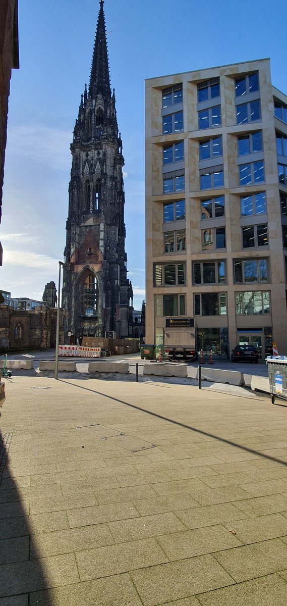 HamburggirlLara's tweet photo. Hamburg Impressions 🥰❤ #Hamburg #Hhome https://t.co/0LsfI4HW4X