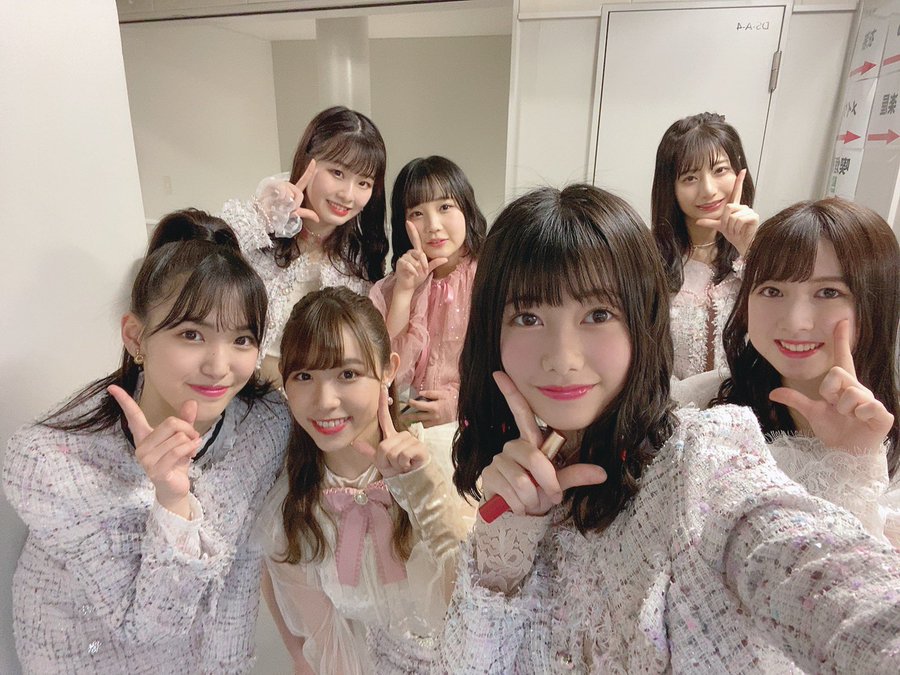 makoteam8akita's tweet photo. 2年前
2020.2.24
TinTlip 初ライブ

#TinTlip 
#下尾みう #永野芹佳 #山本瑠香  #鈴木優香 #浅井七海 #千葉恵里   #佐藤美波 https://t.co/8zuzjGxXva