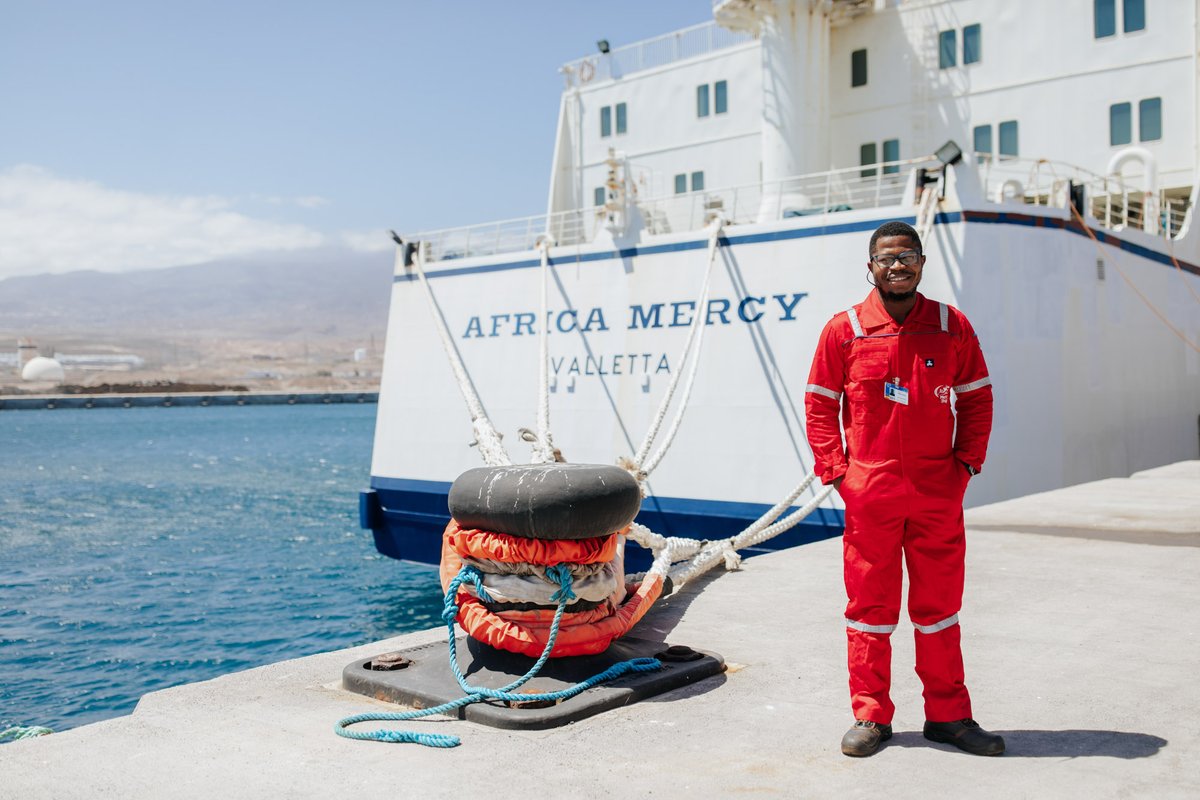 MercyShipsCA's tweet photo. 🛳️ When a Mercy Ship is docked in #WestAfrica and the hospital is in full swing, having an organized inventory tools and equipment is vital. The assistant #storeman is responsible for maintaining that supply. Mercy Ships needs someone to fill this role: https://t.co/j243xZ2UKr https://t.co/RkMGdm2TaO