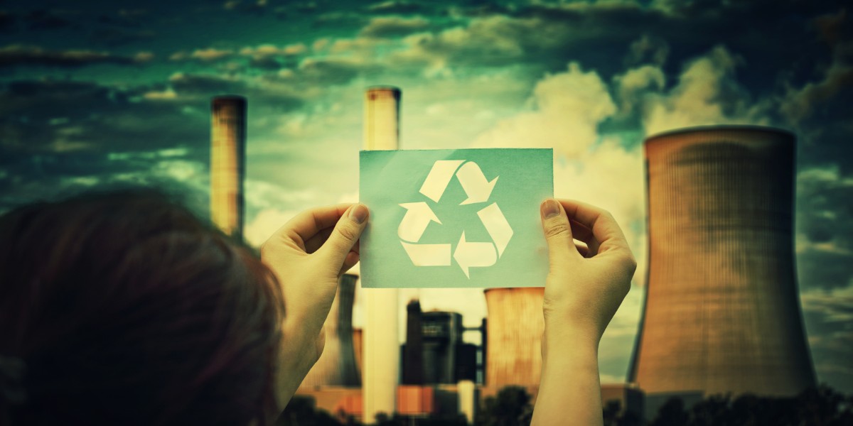 A ‘green’ job produces goods or provides services that directly benefit the environment. It could also be a job that helps industries lower their carbon footprint. Find your next #greenjob here fal.cn/3mpjJ