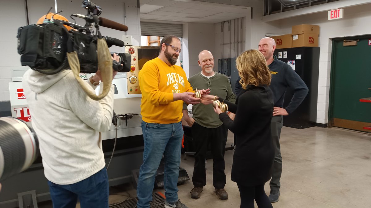 fox11news's tweet photo. Congratulations to this year's Golden Apple Awards recipients!

See the full list of outstanding teachers: https://t.co/Ine3yY4MB7 @GGBChamber https://t.co/R88GQogI1i