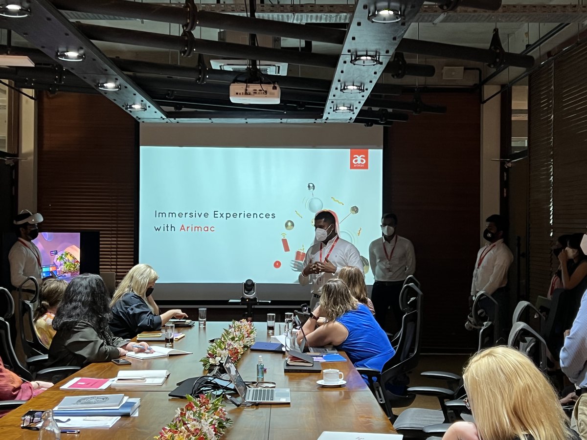 mastercpj's tweet photo. @teamarimac collaborated with @BrandixLanka  to develop a multi-sensory immersive virtual shopper experience for Victoria’s Secret team. Here we are leading the Age of #Metaverse; with 10+ years of investment in R&amp;D in immersive computing and Human-Computer Interaction (HCI). https://t.co/KSJerIJRd5