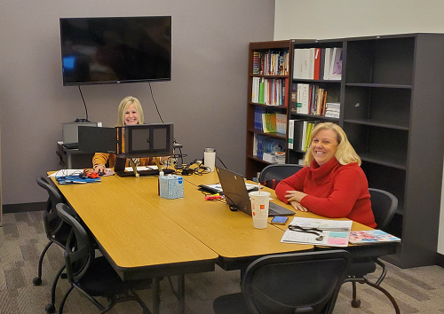 SSTRegion4's tweet photo. Today was the day for another fabulous Regional Literacy Leaders Network meeting! Regional Early Literacy Consultant @jennkuhn23 and Consultant @LoriSST4 supported conversations with other literacy leaders in Lake/Geauga Counties! The next installment will happen on May 2. https://t.co/lkzUkuLqOx