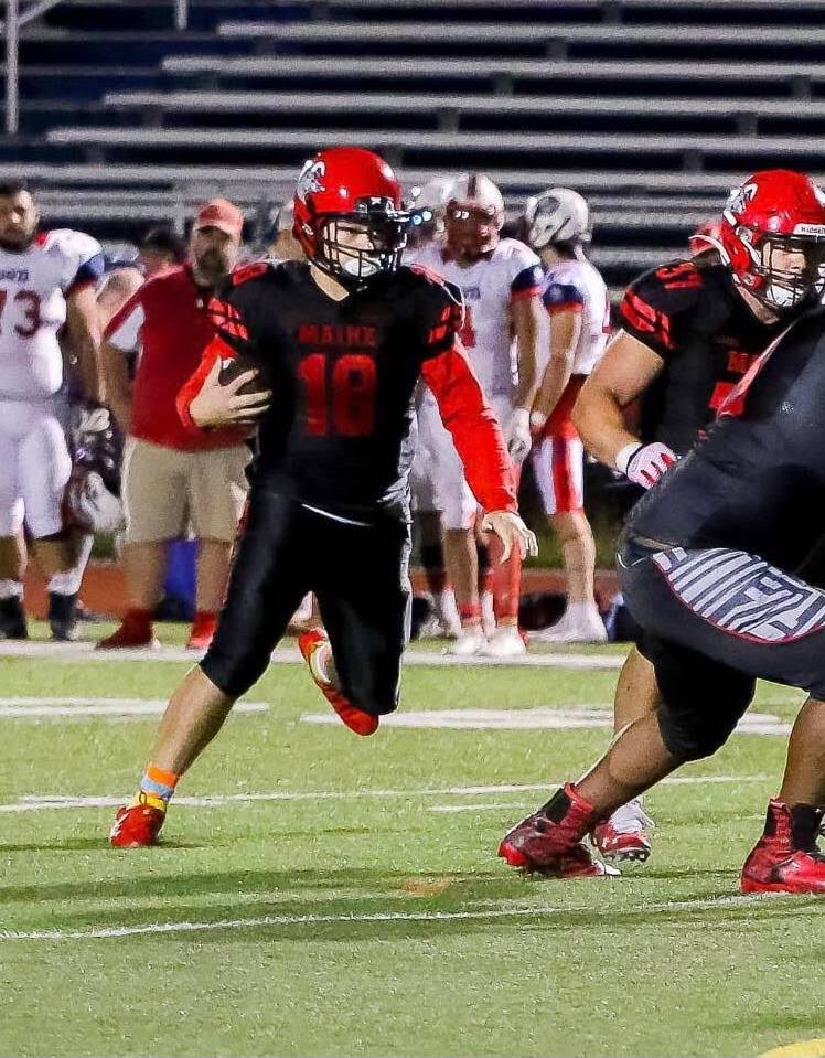 GregLevinsky's tweet photo. Issiah Bachelder recently moved to Gÿor, Hungary for his debut professional tackle football season. The 2017 Portland High graduate’s infant daughter who is here in Maine, is his “No. 1 catalyst” to succeed.

Game On https://t.co/rnskvJAxan @PortlandPhoenix https://t.co/8GUoZC5FLl