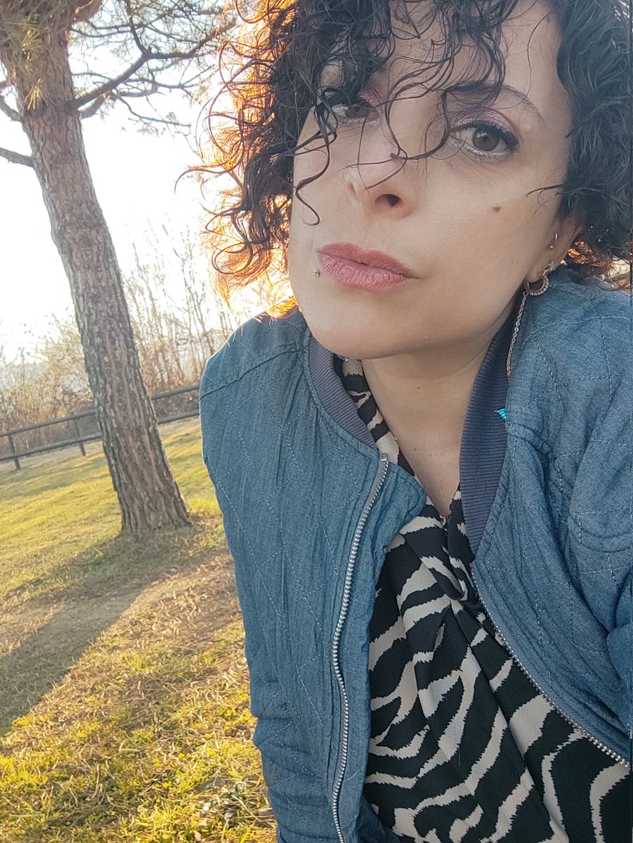 scazzofrenica's tweet image. #SunVibes 💕
