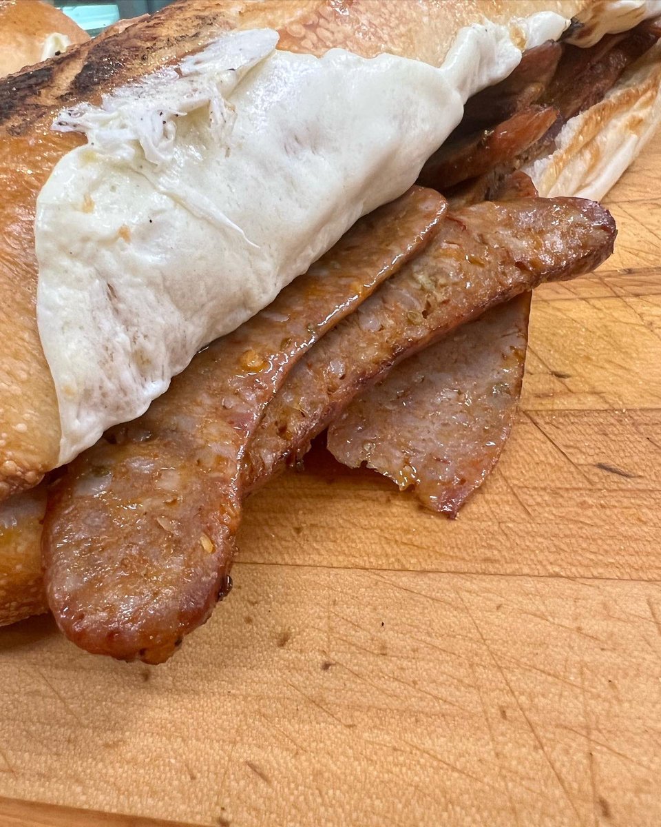 LIONIHEROES's tweet photo. #34 #sausage #mozz #bruschetta #hero https://t.co/E2xnbH2S5L