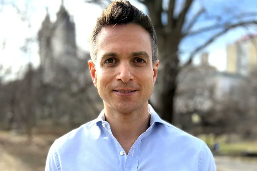 FeeX, a fintech managing client retirement accounts like 401(k)s and 403(b)s, landed $80 million in funding, and is rebranding as Pontera bit.ly/3BJCgrx @InvestmentNews <a href="/theseanscoop/">Sean</a>