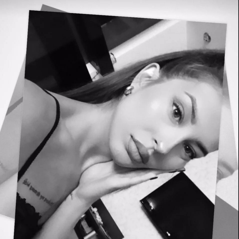 Starmarriage's tweet photo. I close my eyes, start to see a dream of how my decent man takes my hand and tells me “follow me and be mine forever”. He is generous and smart. Loyal and calm. He loves kids and traveling. My man is ready for a new adventure with me.
Amazing Valeria on https://t.co/iyxE5c8Hnn https://t.co/A9uyy40tVF