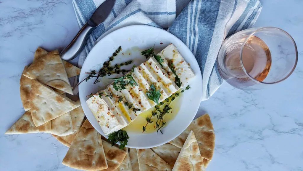 EMDMaryland's tweet photo. It's always time for cheese 🧀 just like it's always time for MD hospitals 🏥 to pay back the free care patients they stole millions from! At Friday's #HB694 Testimony Writing Party, how about some cheese? Check out this recipe for a Spicy Marinated Feta: https://t.co/dG7MWOi1TP https://t.co/2MsdeqP69I