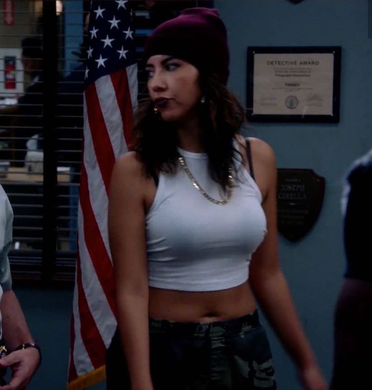 Stephanie Beatriz Pop Physique