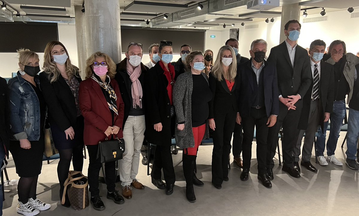 claireperadotto's tweet photo. Presentation d’un dispositif « un diplôme, un métier c est possible » par @MonettiGraig aux chefs d’entreprises chez @MarcelRAGNI #actionpositive https://t.co/QqpqwaIM3a