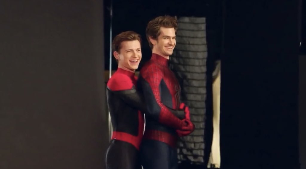 MarvelLatin's tweet photo. Tom se la tronó a Andrew https://t.co/ccxTbIT1ZW