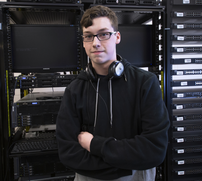 Sisler Cyber Academy tweet media
