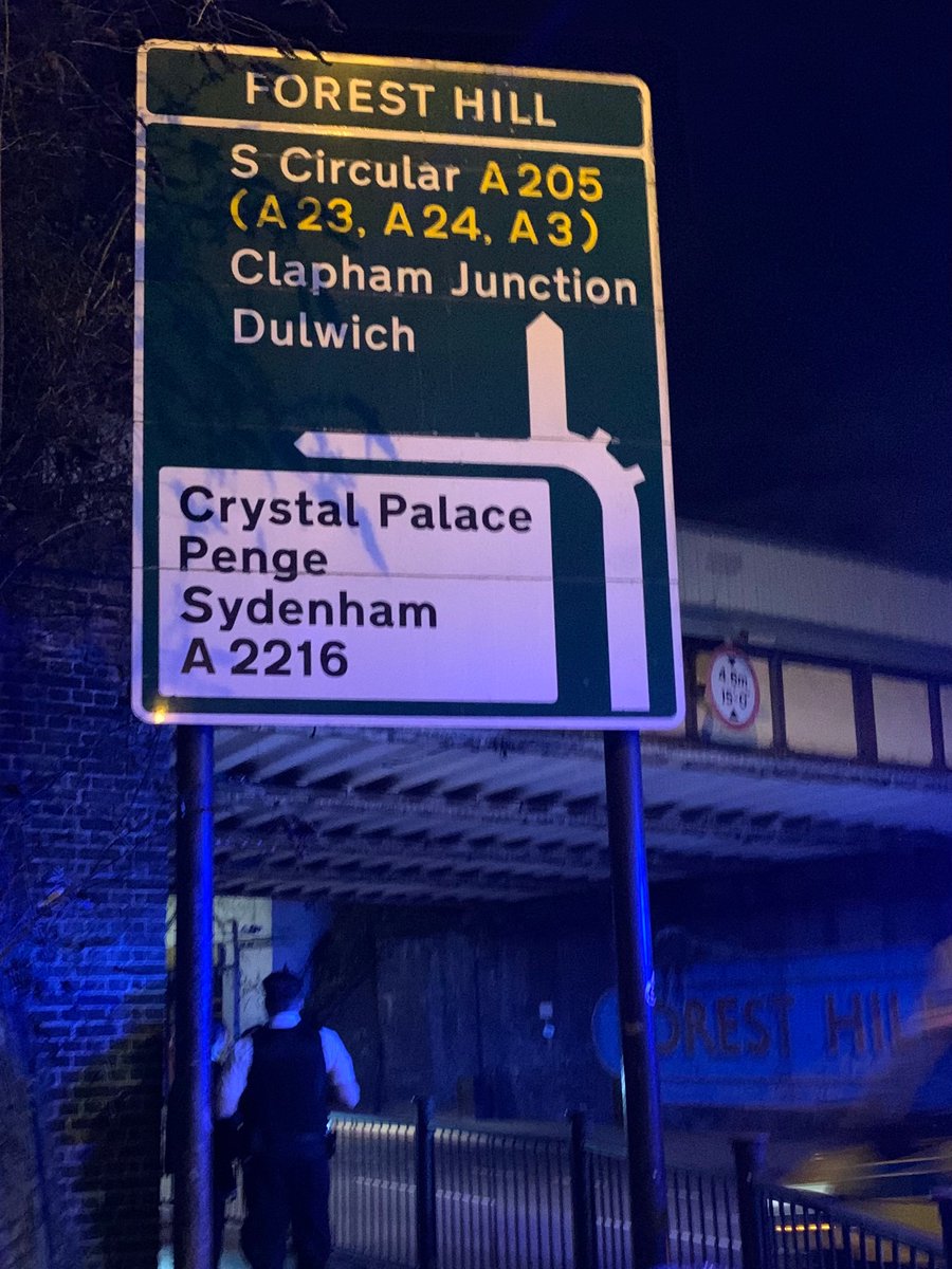 MPSPerryVale's tweet photo. #Sgt James, #PCLucy and #SCJames @MPSSpecials out and about in Perry Vale. It appears that Claire, our homeless lady has been housed which is good news.Hopefully she’ll receive more help and support #PCSOAndrea https://t.co/11mwtbXV9j