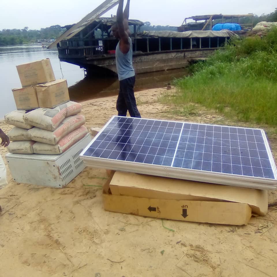 NuRANWireless's tweet photo. What building mobile network towers looks like in areas where most roads are barely practicable. Not a simple task, but NuRAN is getting the job done! 💪 #experts #hardwork #RuralEmpowerment https://t.co/QWx5eFEEM1