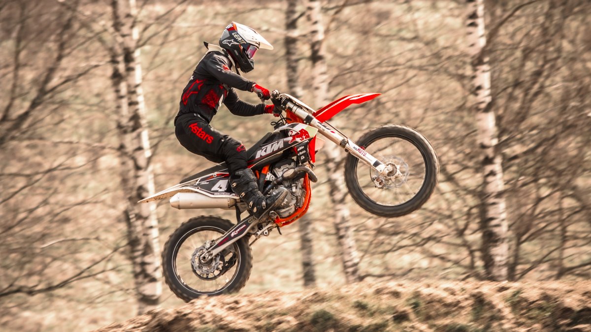 What Is The Best Dirt Bike For Tall People?
Read More From Here: bit.ly/3t5D0TV

#dirtbikes #bike #motorcycle #RideOrDie #SpiderManNoWayHome #SnowfallFX