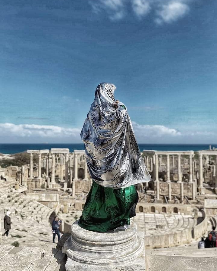 تعايش التراث الليبي الساحلي والصحراوي

سعداء باللقاء
يانساء كاسواء
جمعنا الولاء والبهاء والعطاء
وقريباً مزيداً من الاثراء والاصداء ✨

#خودلك_طرحة_غاتية 
#الزي_التقليدي_التارقي 
#صنع_في_ليبيا