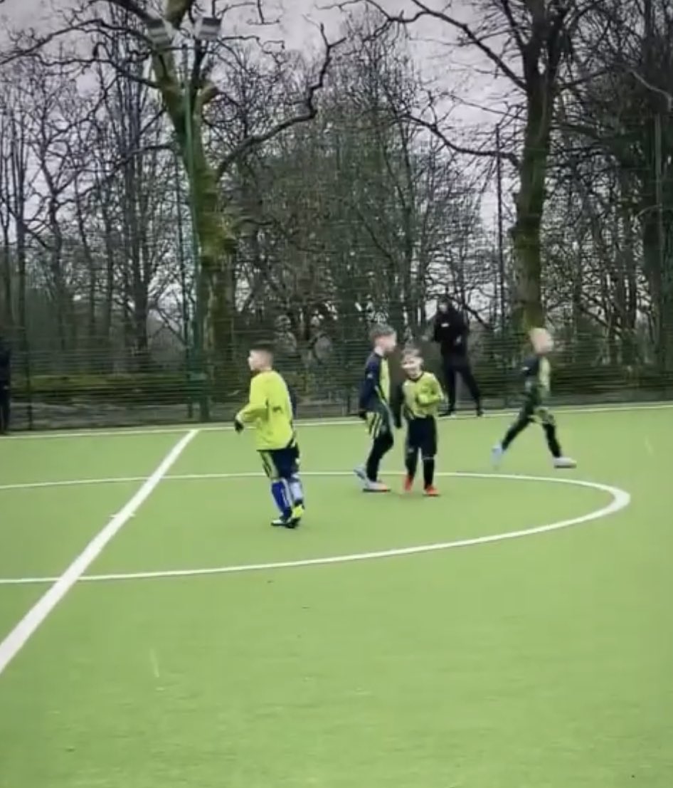 mossbankjfc's tweet photo. #MossBankJFC our U9s Greens were in action on Saturday in the @OfficialBBDFL v @Turton_FC U10s in a great game at Turton High School β½οΈ Joey and Robbie getting MoTM for the Greens π
πβ½οΈ well done to both teams #LoveFood #RenderRivival #CWHairDesign #upthebank #GSR #UTB #MBNK https://t.co/dC50KrK5Sx