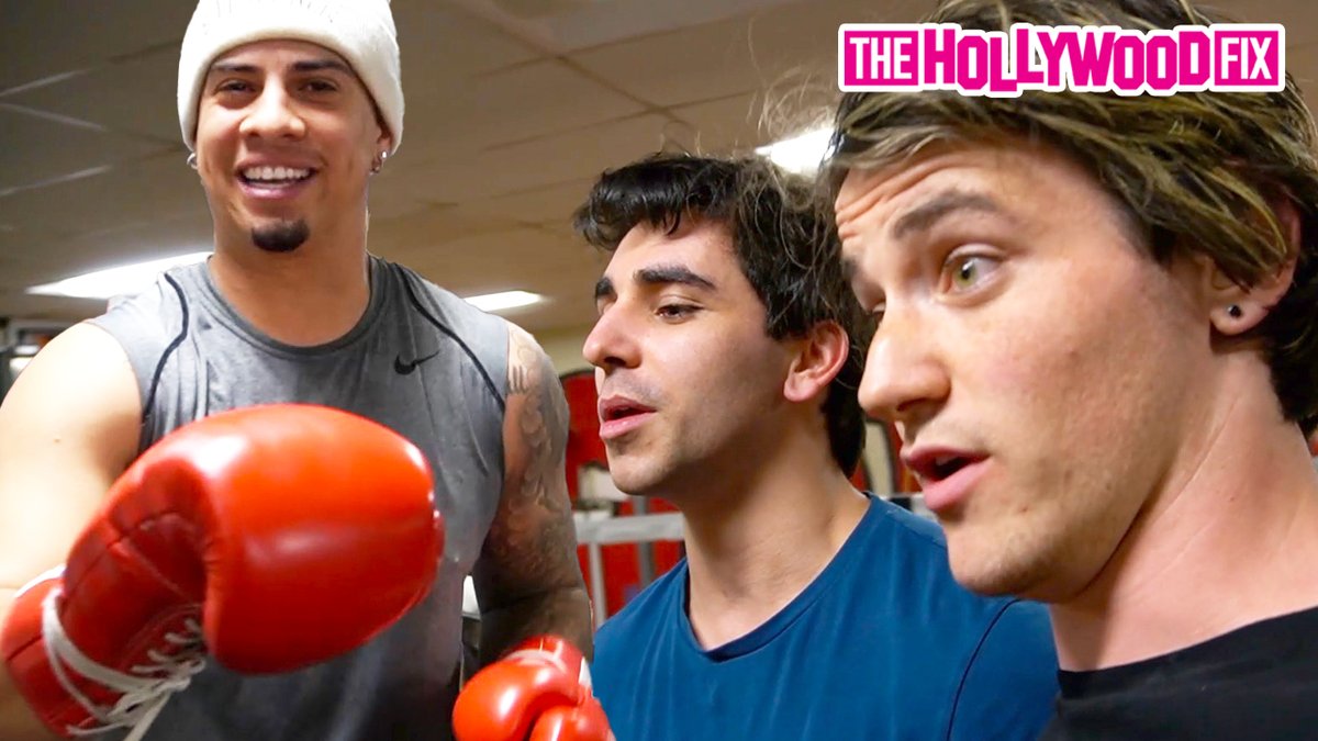 HollywoodFix's tweet photo. #AustinMcBroom From The #AceFamily Practices His Punches On #Stromedy's Friend #MovieManMark During A Private Gym Session In Los Angeles, CA 2.23.2022 https://t.co/G0SVtbgGHW https://t.co/Zt9tK7xh8E