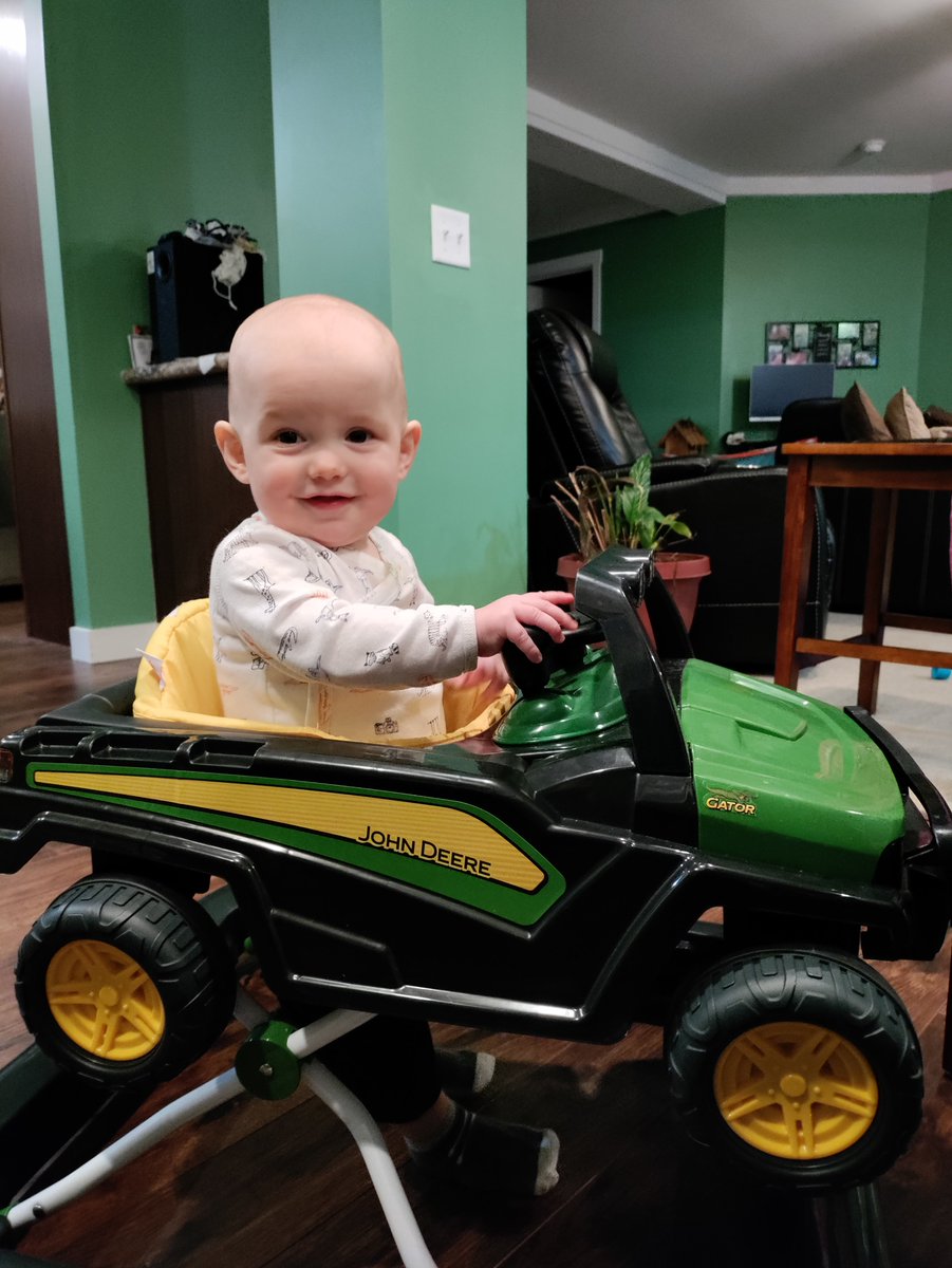 slgrosko's tweet photo. Hey @JohnDeere I have a pretty cute future tractor rider! #9monthsold #johndeerewalker #almostwalking #countryboy https://t.co/1uLmFgkrLo
